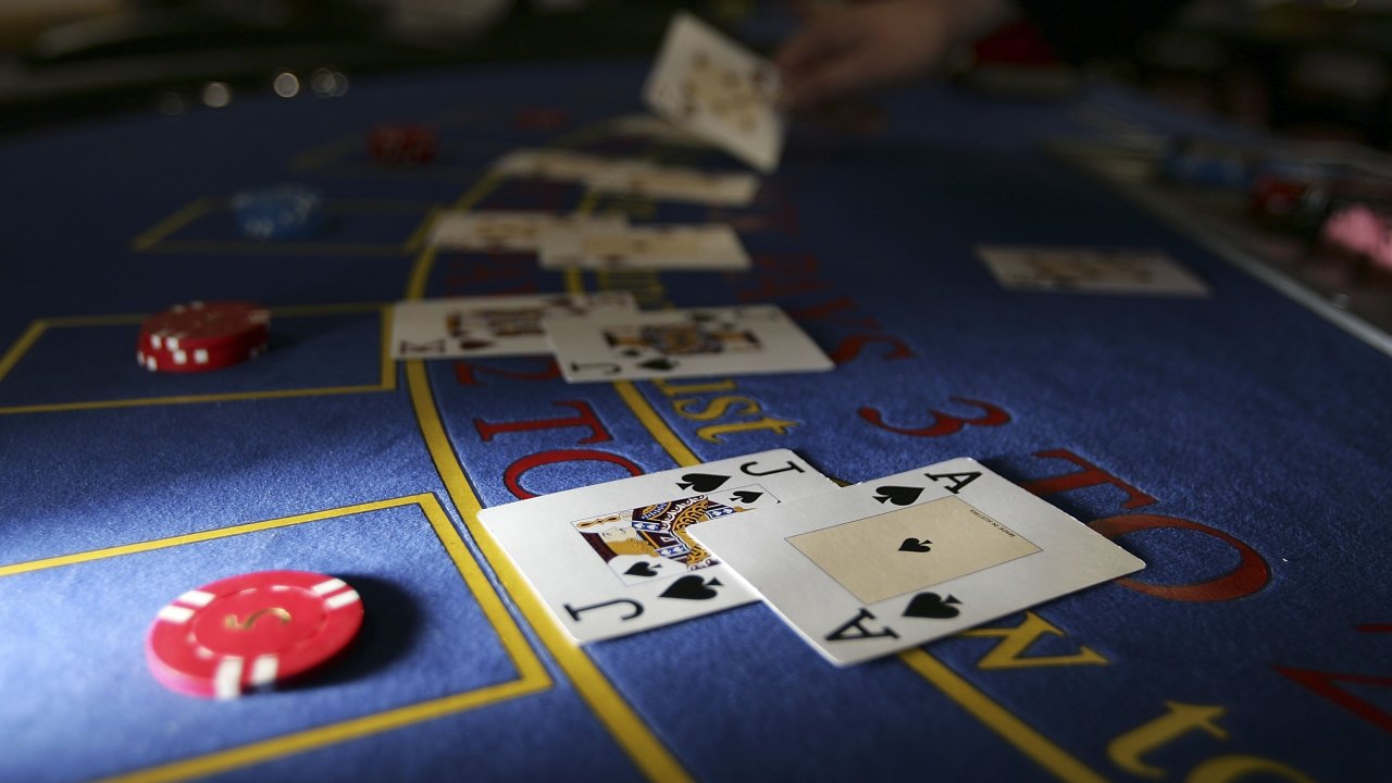 Tips for Playing on Casino Gambling Apps
