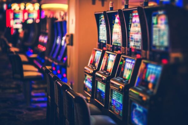 How to Claim Free Credit at the Best Online Casinos